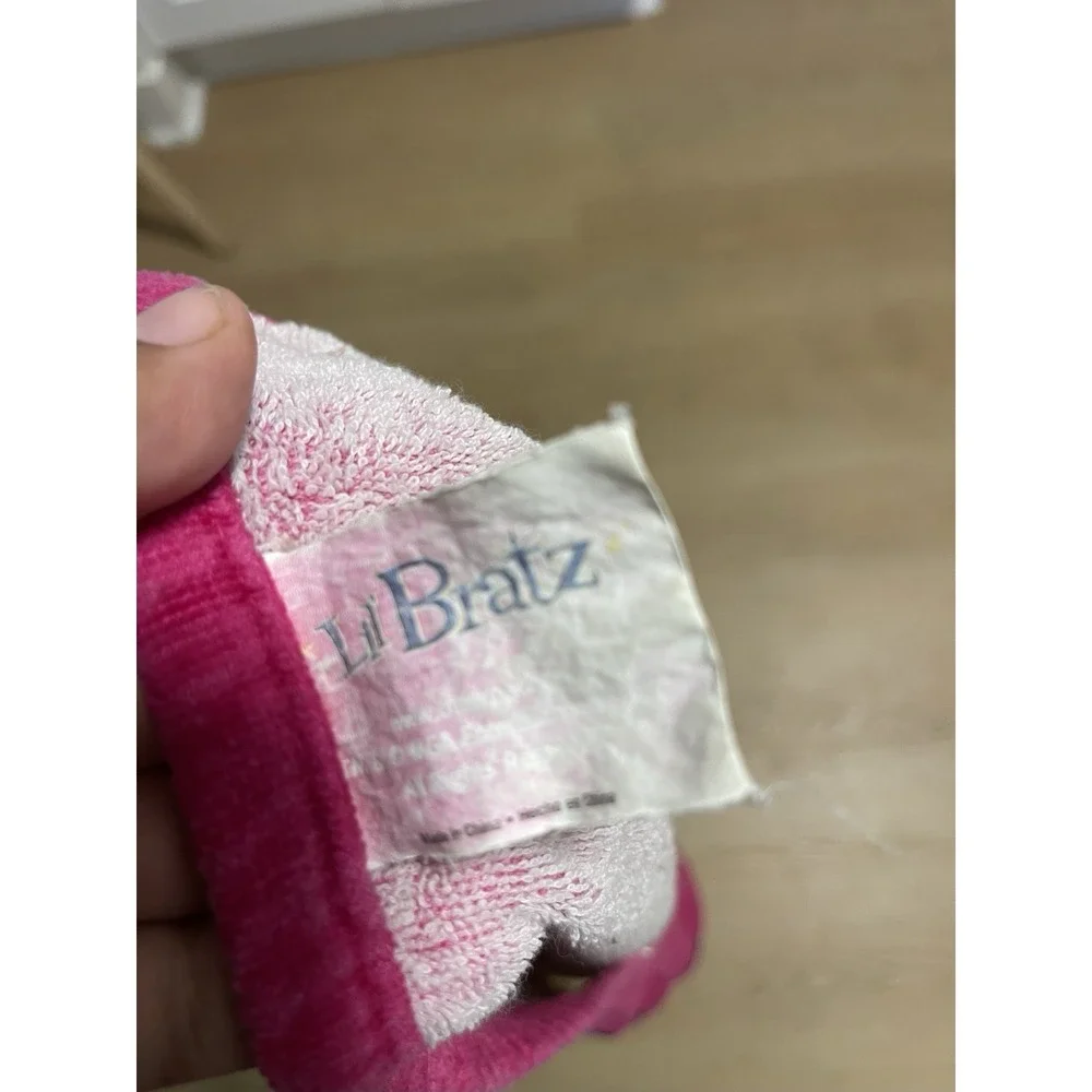 Vintage Lil Bratz Paradise Beach Towel‎ Hot Pink Flower 4 Doll  MGA 2003 Y2K